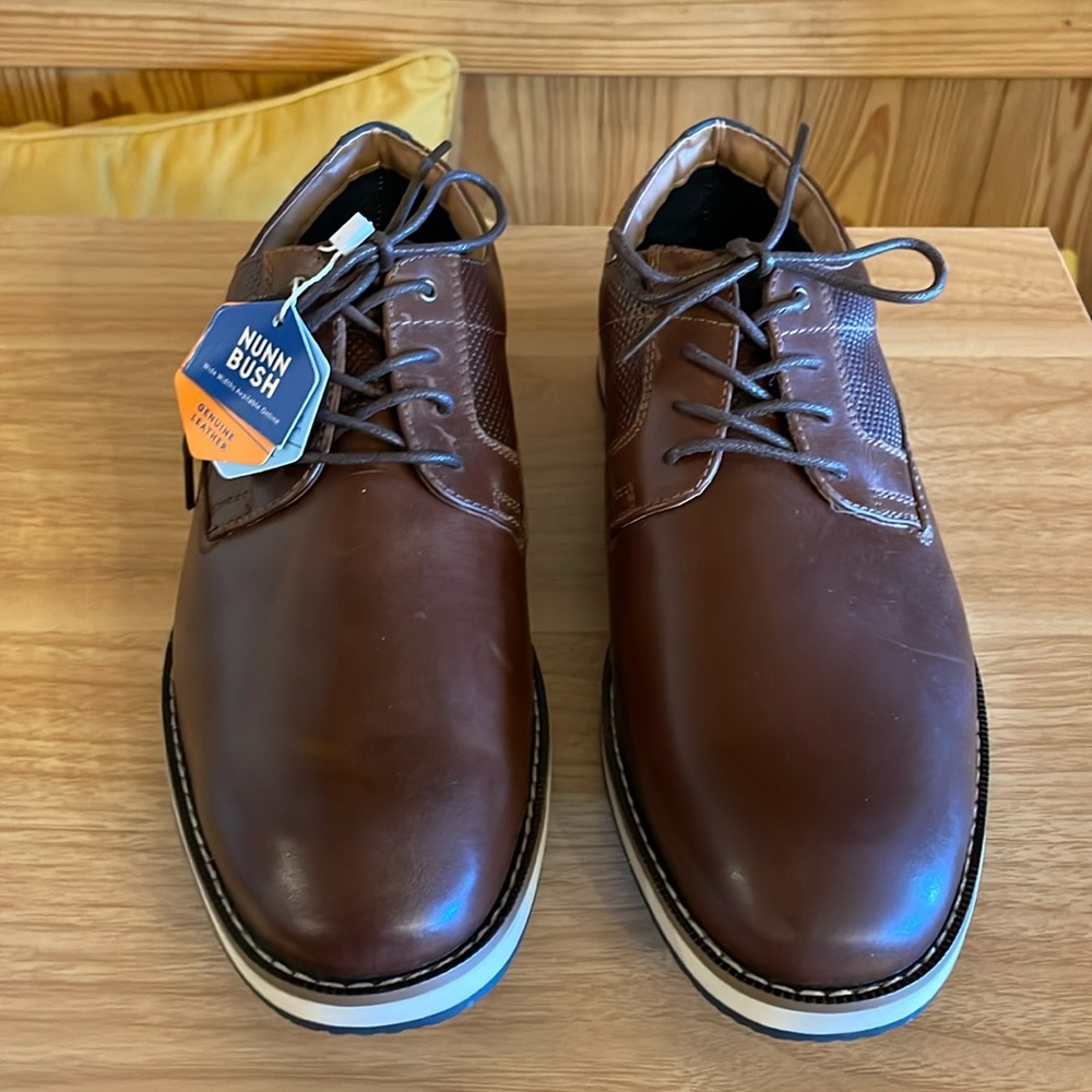 NWT  Nunn Bush Circuit Plain Toe Oxford size 9
